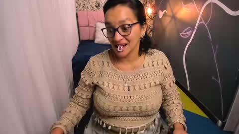 Marylin online show from March 12, 2025, 1:03 am