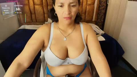 Snapshot of marylinmilf chatting on May 13, 2026, 7:33 pm Marylin online show from May 13, 2026, 7:33 pm