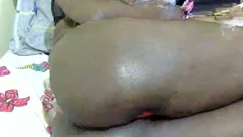 marylov23 online show from November 18, 2025, 3:05 pm