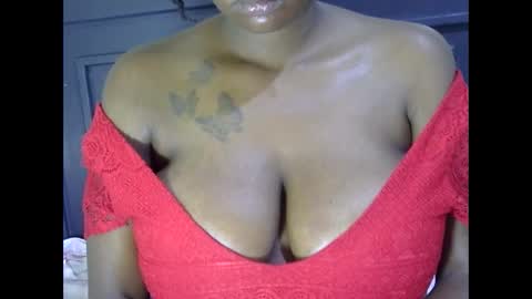 marylov23 online show from November 21, 2025, 11:53 am