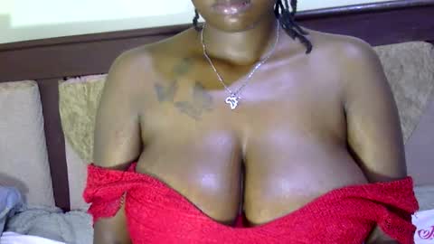 marylov23 online show from November 27, 2025, 2:08 pm