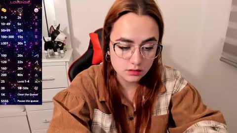 Dulce Maria online show from September 12, 2025, 11:04 pm