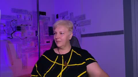 marymogan online show from September 9, 2025, 8:14 am