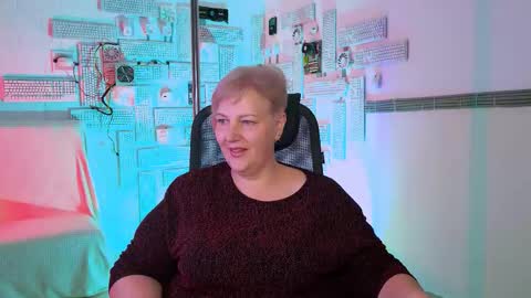 marymogan online show from November 26, 2025, 3:13 pm