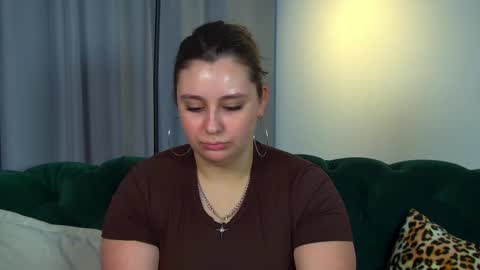 MaryMurrays online show from November 20, 2025, 6:35 am