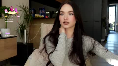 Marina online show from October 20, 2025, 9:21 am