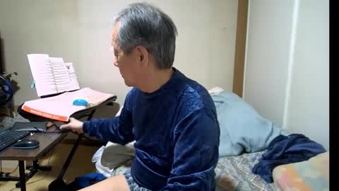 Snapshot of masayann chatting on December 18, 2025, 1:28 pm masayann online show from December 18, 2025, 1:28 pm