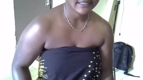 Snapshot of maseratty chatting on July 22, 2026, 9:45 am Cate online show from July 22, 2026, 9:45 am