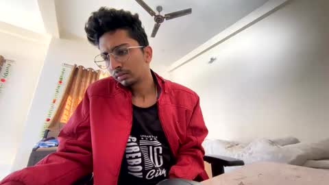 Mask Boy online show from December 20, 2024, 4:20 am