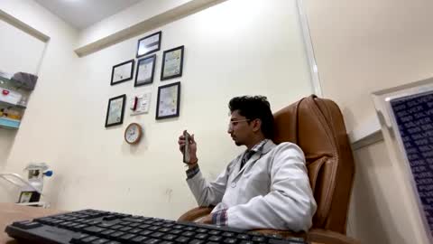 Mask Boy online show from February 13, 2025, 3:14 pm