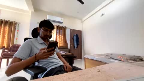 Mask Boy online show from March 5, 2025, 3:51 am