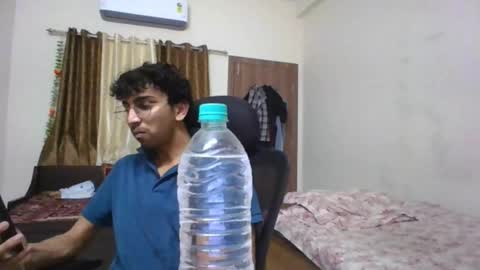 Mask Boy online show from September 17, 2025, 5:14 pm