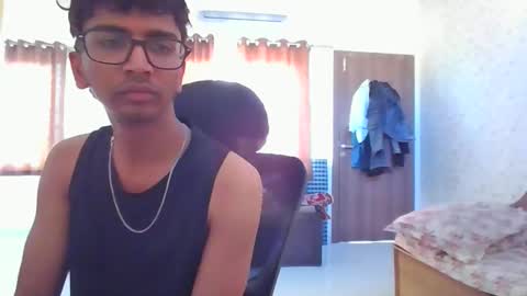 Mask Boy online show from March 7, 2026, 2:52 am