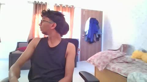 Mask Boy online show from March 8, 2026, 2:37 am