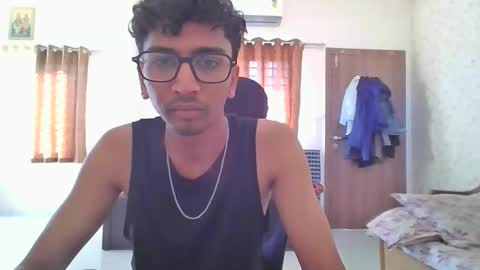 Mask Boy online show from March 9, 2026, 3:43 am