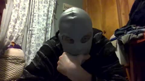 maskedyogaman online show from November 30, 2025, 4:27 am