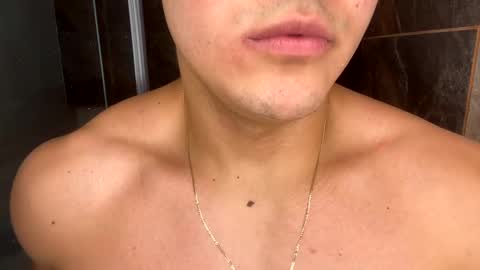 Mason Bennet online show from December 11, 2024, 3:35 am