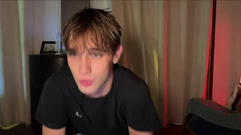 Snapshot of mason_gallagher chatting on May 5, 2026, 2:03 pm Mason online show from May 5, 2026, 2:03 pm