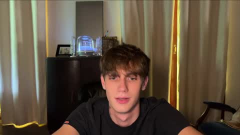 Snapshot of mason_gallagher chatting on May 9, 2026, 5:07 pm Mason online show from May 9, 2026, 5:07 pm
