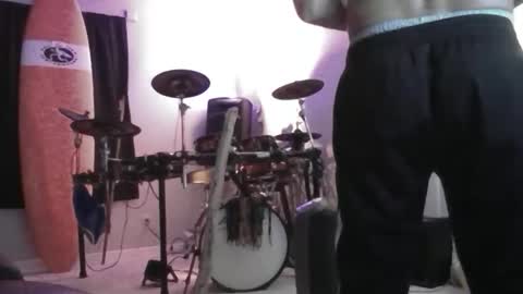 HappyZending online show from February 5, 2026, 3:11 am