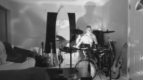 HappyZending online show from February 18, 2026, 3:24 am