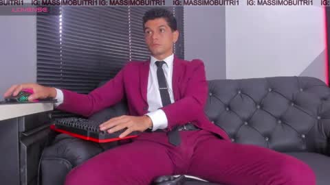 I am Massimo online show from May 11, 2026, 2:01 pm