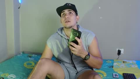 Snapshot of massimo_vidal chatting on October 28, 2025, 2:31 pm massimo_vidal online show from October 28, 2025, 2:31 pm