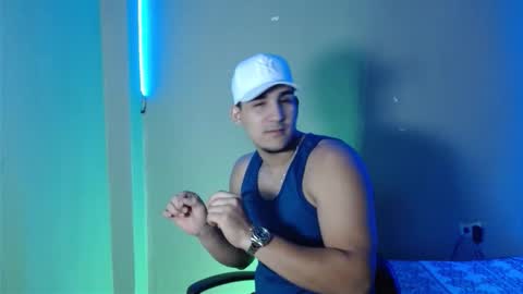 Snapshot of massimo_vidal chatting on November 21, 2025, 2:38 pm massimo_vidal online show from November 21, 2025, 2:38 pm