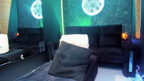 massimowalton2 online show from December 18, 2024, 4:20 am