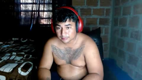 Snapshot of master_aron chatting on March 20, 2026, 8:25 pm master_aron online show from March 20, 2026, 8:25 pm