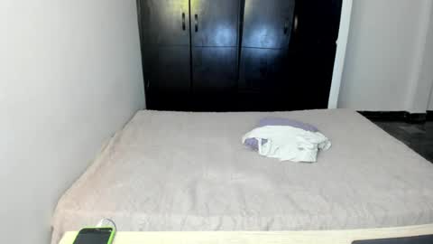Snapshot of master_billy1 chatting on August 7, 2026, 12:34 am master_billy1 online show from August 7, 2026, 12:34 am
