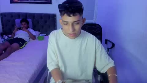 master_boy28 online show from February 20, 2025, 5:40 pm