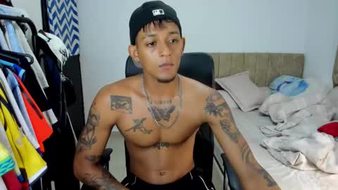 master_boy28 online show from December 1, 2025, 4:34 pm