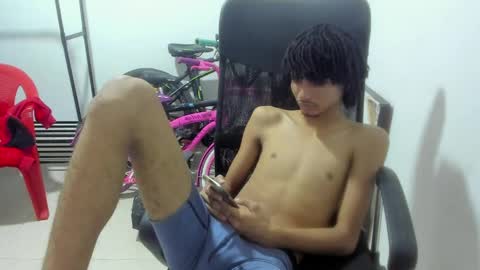 Snapshot of master_boy28 chatting on May 11, 2026, 9:45 pm master_boy28 online show from May 11, 2026, 9:45 pm