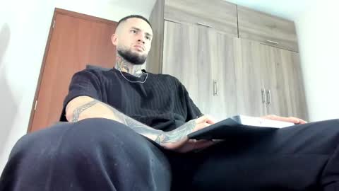 steven  online show from November 10, 2025, 1:37 am