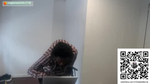 Masterdomfuck online show from November 4, 2025, 6:29 pm