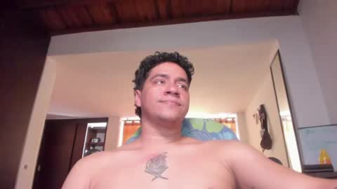 Snapshot of masterjuanc chatting on May 9, 2026, 9:09 pm Juan Independent Model online show from May 9, 2026, 9:09 pm