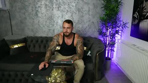 masterkingmuscle online show from May 11, 2026, 8:39 pm