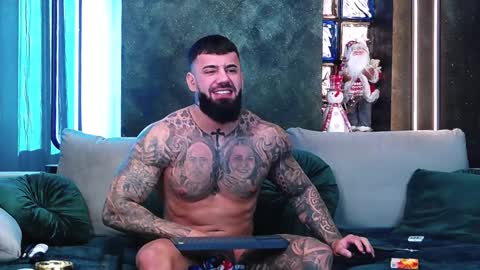 masterkingofmuscle online show from December 12, 2024, 9:51 am