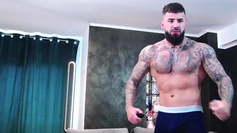 masterkingofmuscle online show from December 17, 2024, 12:33 pm