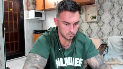 Jon online show from September 11, 2025, 7:47 pm