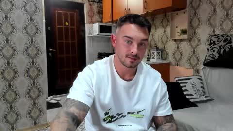 Jon online show from September 26, 2025, 8:02 pm