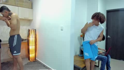 Team Cris Darwin- Fernando- Stiven- David online show from January 26, 2025, 2:19 pm