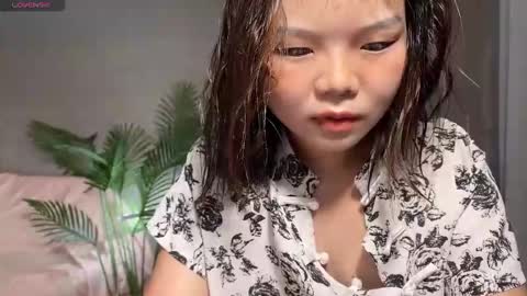 SuSu online show from September 24, 2025, 2:15 am