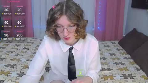 Masuzy online show from December 15, 2025, 11:14 am