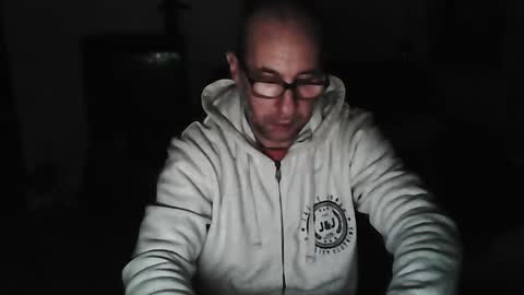 mat11efou online show from January 11, 2025, 3:02 am