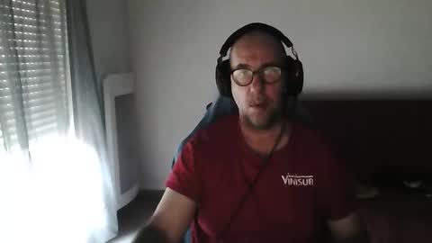 mat11efou online show from November 21, 2025, 9:19 am