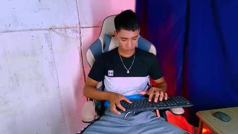 matteo online show from November 2, 2025, 11:07 pm