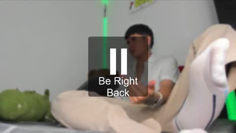 mateo_escobar online show from March 5, 2026, 11:56 pm