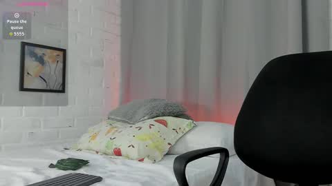 MATEO HUNTER online show from January 7, 2026, 3:20 am